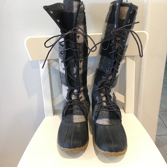 Discontinued L.L.Bean Duck Boots Buffalo Plaid - Picture 3 of 4